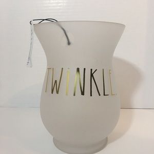 NEW 🎀 Rae Dunn “Twinkle” vase or candle holder